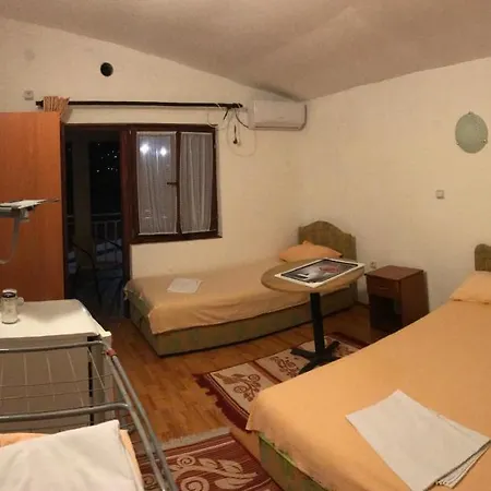 Apartmani Palma Sutomore Exterior photo